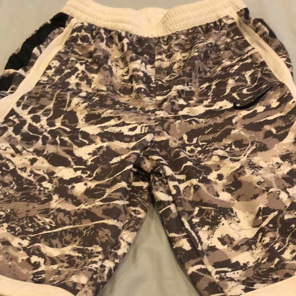 NIKE SET - Picture 3 of 3